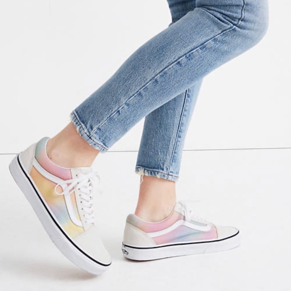 vans old skool aura shift